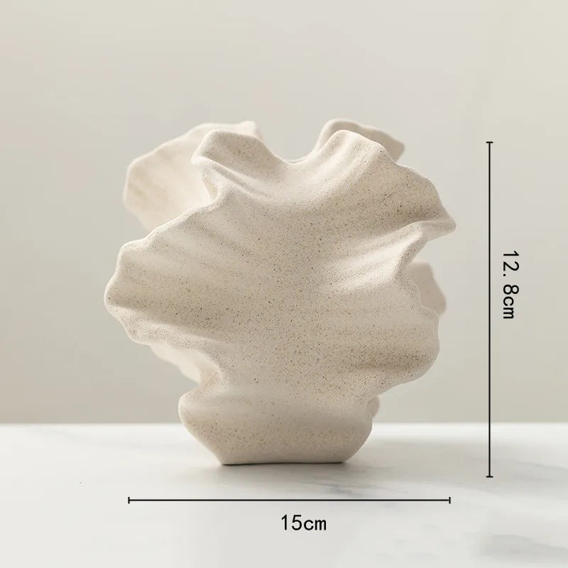 Petra – Geometric Ceramic Vase