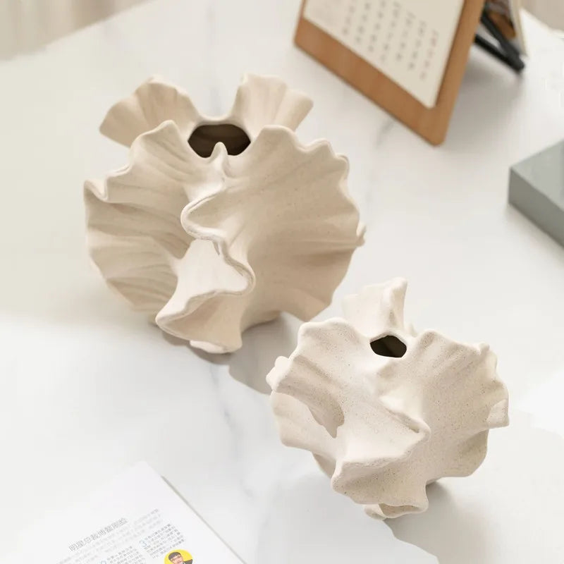 Petra – Geometric Ceramic Vase