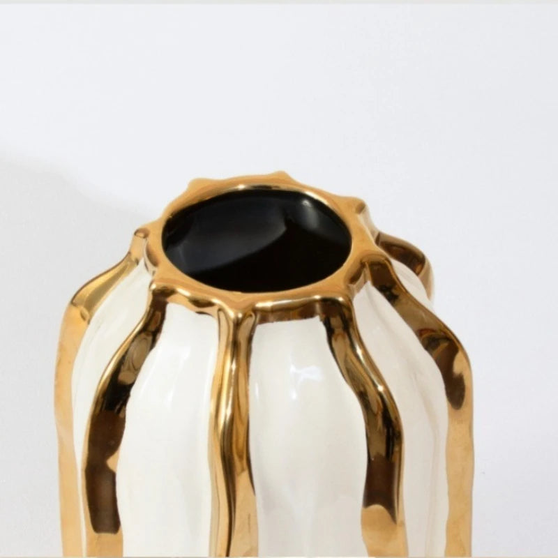Lustra – Electroplated Porcelain Vase